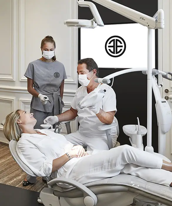 Smile makeover consultation, Elone Clinic Paris 16