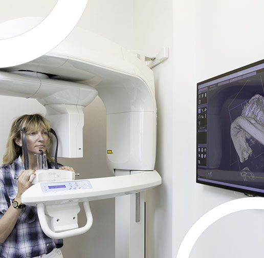 Visuel d'un scanner 3D au cabinet dentaire du Docteur Ari Elhyani