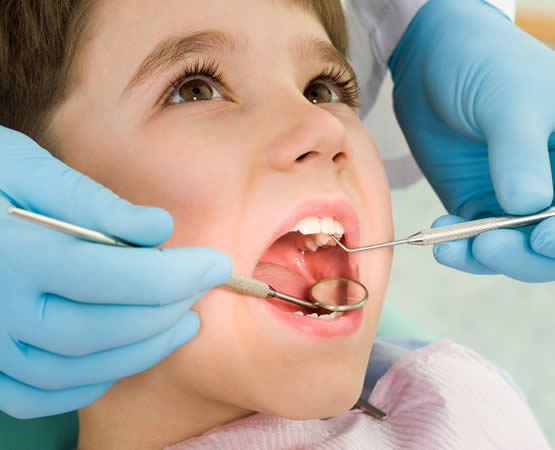 envisager les facettes dentaires pour un enfant